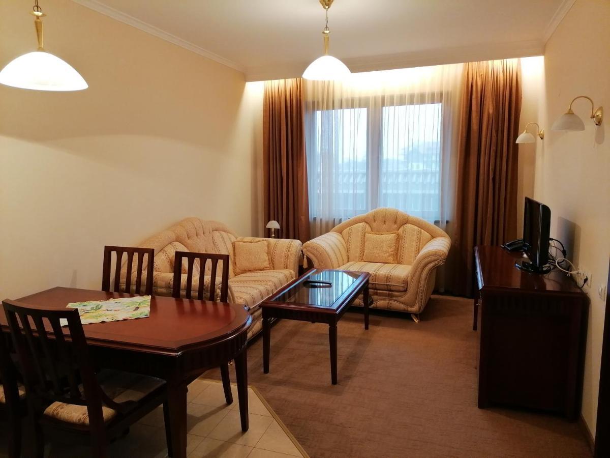 Downtown Luxury Private Apartments Banszko Szoba fotó